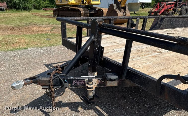 image for item EJ4659 2011 Parker  HP77 utility trailer