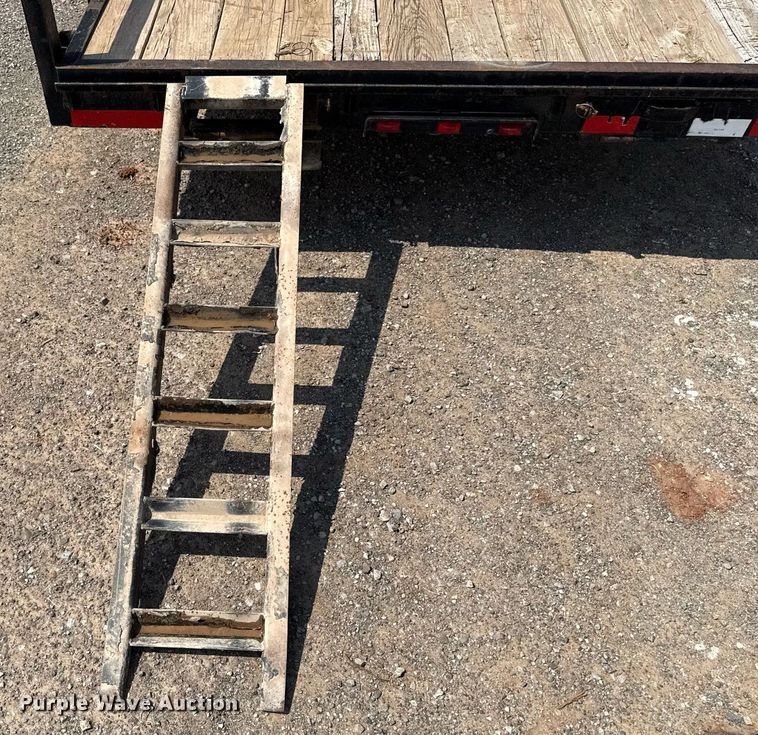 image for item EJ4659 2011 Parker  HP77 utility trailer