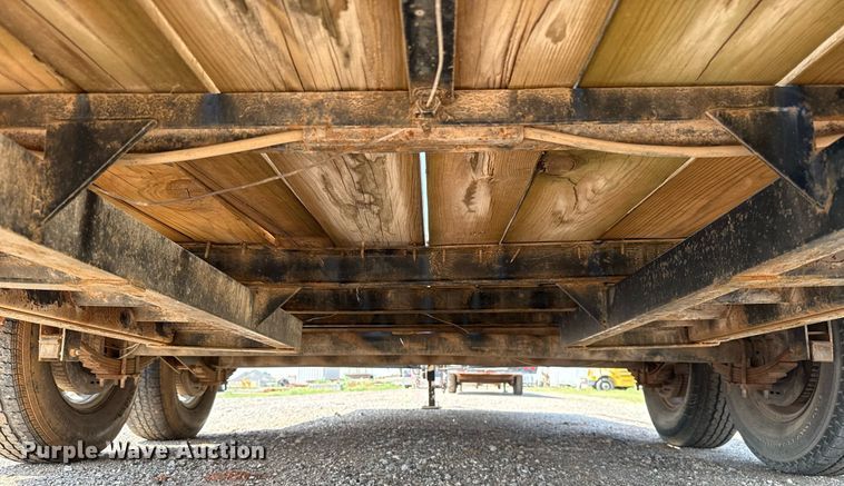 image for item EJ4659 2011 Parker  HP77 utility trailer