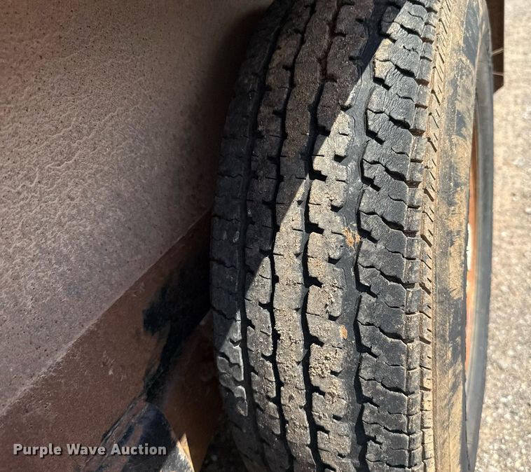 image for item EJ4659 2011 Parker  HP77 utility trailer