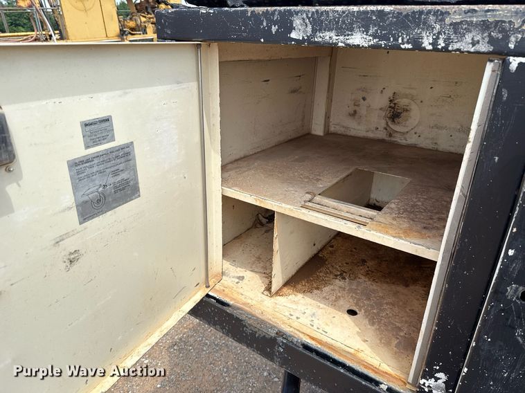 image for item EJ4662 Shop built utility trailer