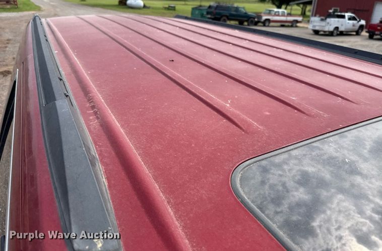 image for item EJ4671 2015 Chevrolet Suburban 1500 SUV