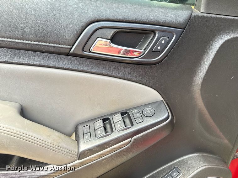 image for item EJ4671 2015 Chevrolet Suburban 1500 SUV