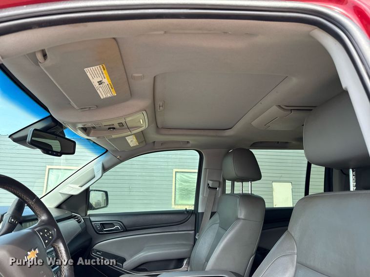 image for item EJ4671 2015 Chevrolet Suburban 1500 SUV