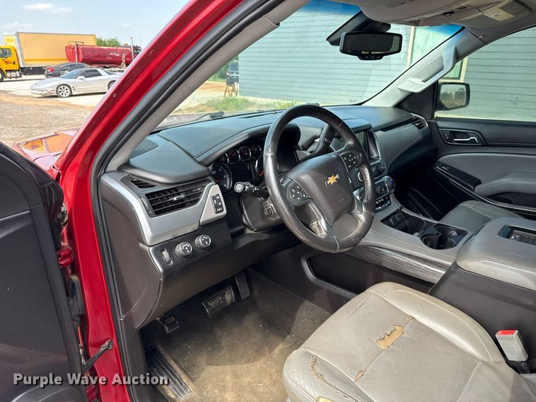 image for item EJ4671 2015 Chevrolet Suburban 1500 SUV