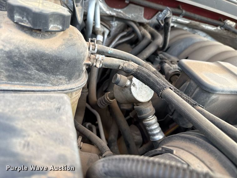 image for item EJ4671 2015 Chevrolet Suburban 1500 SUV