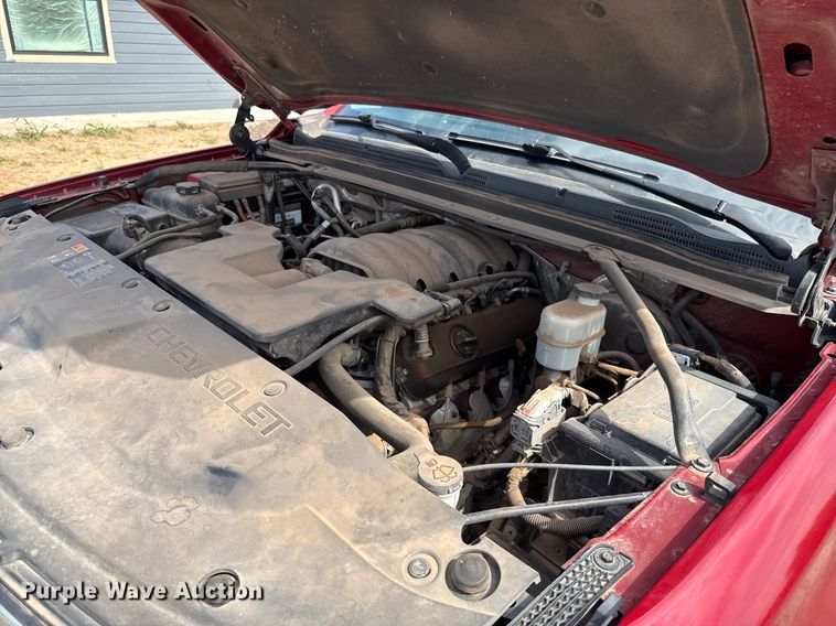 image for item EJ4671 2015 Chevrolet Suburban 1500 SUV