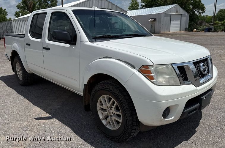 image for item EJ4675 2017 Nissan Frontier Crew Cab pickup truck