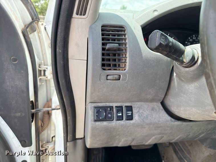 image for item EJ4675 2017 Nissan Frontier Crew Cab pickup truck