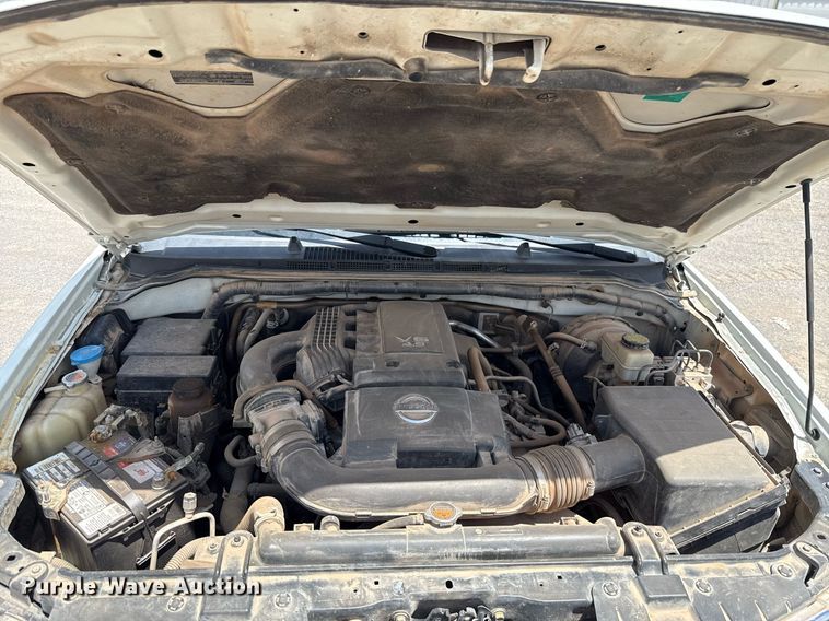 image for item EJ4675 2017 Nissan Frontier Crew Cab pickup truck