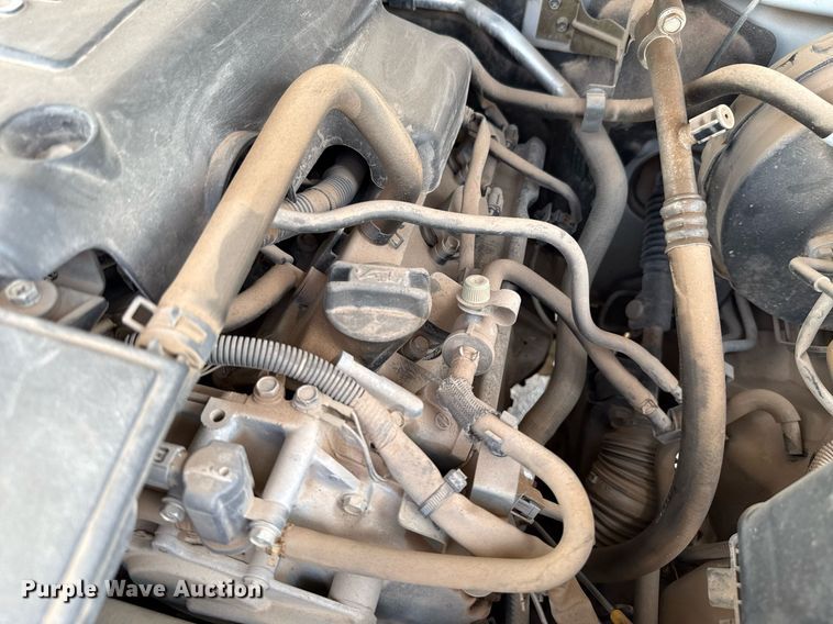 image for item EJ4675 2017 Nissan Frontier Crew Cab pickup truck