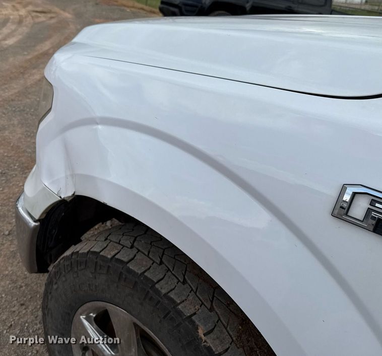 image for item EJ4678 2017 Ford F150 SuperCrew pickup truck