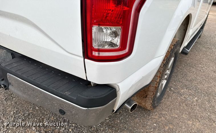 image for item EJ4678 2017 Ford F150 SuperCrew pickup truck