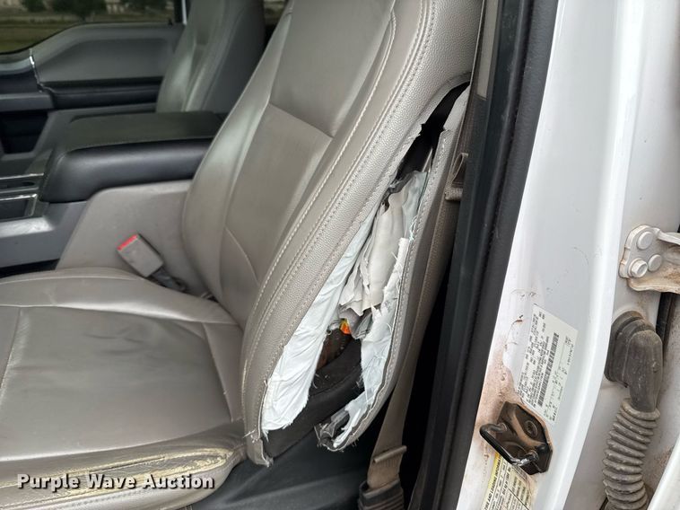 image for item EJ4678 2017 Ford F150 SuperCrew pickup truck