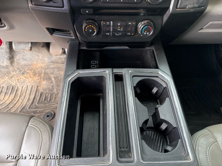 image for item EJ4678 2017 Ford F150 SuperCrew pickup truck