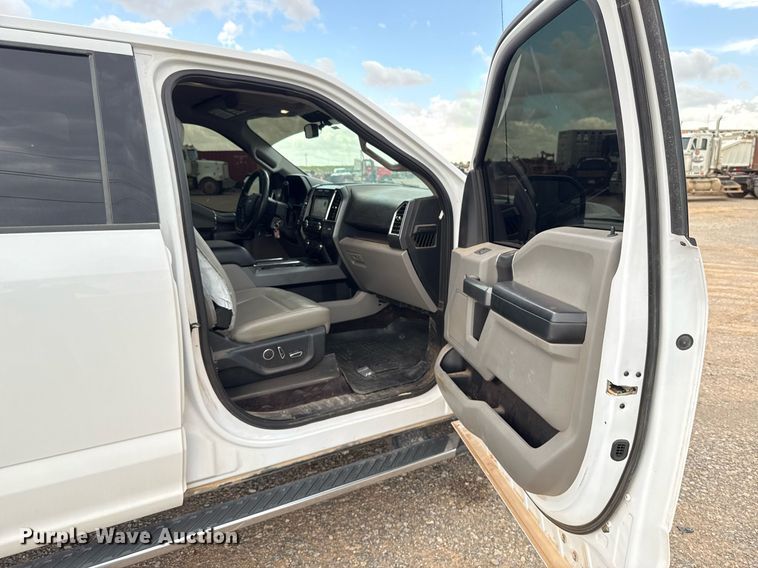 image for item EJ4678 2017 Ford F150 SuperCrew pickup truck