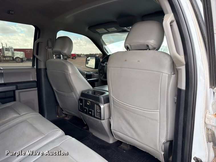 image for item EJ4678 2017 Ford F150 SuperCrew pickup truck