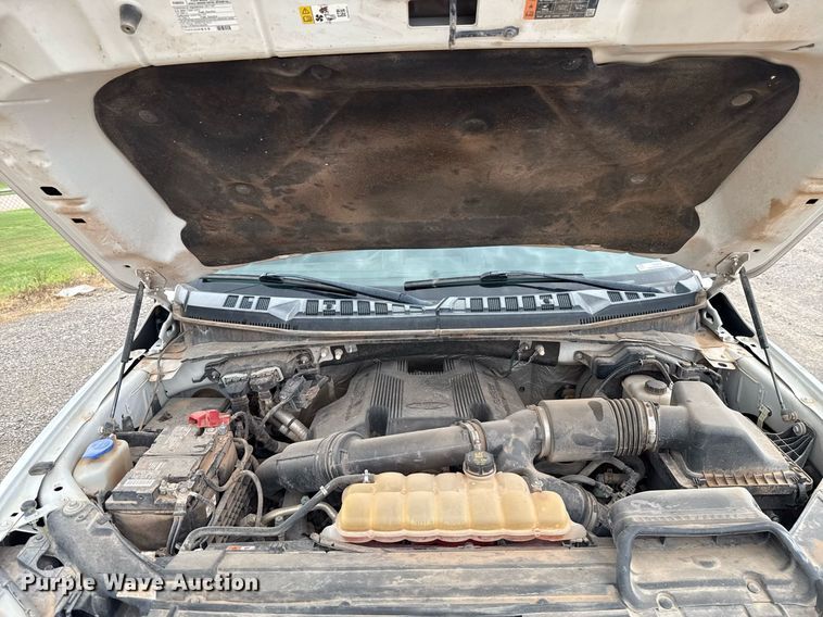 image for item EJ4678 2017 Ford F150 SuperCrew pickup truck