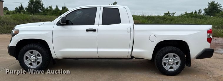 image for item EJ4679 2019 Toyota Tundra Double Cab pickup truck