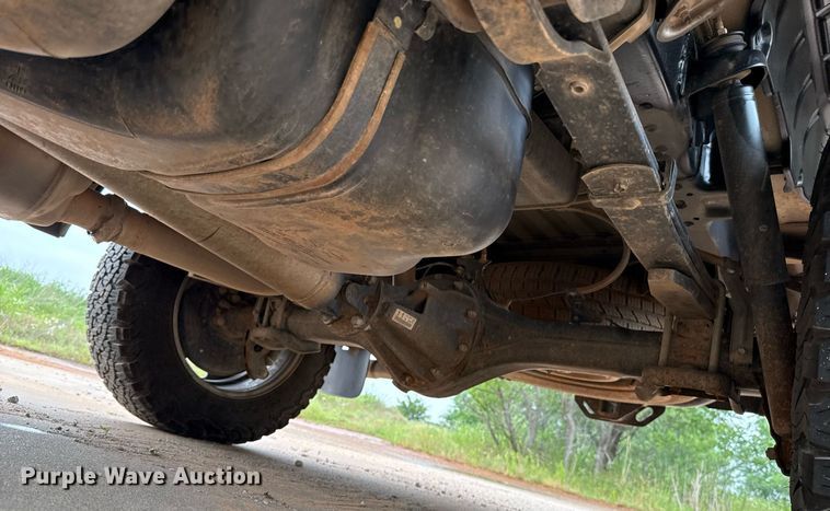 image for item EJ4679 2019 Toyota Tundra Double Cab pickup truck