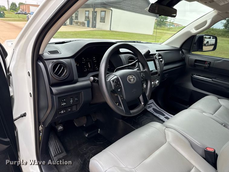 image for item EJ4679 2019 Toyota Tundra Double Cab pickup truck