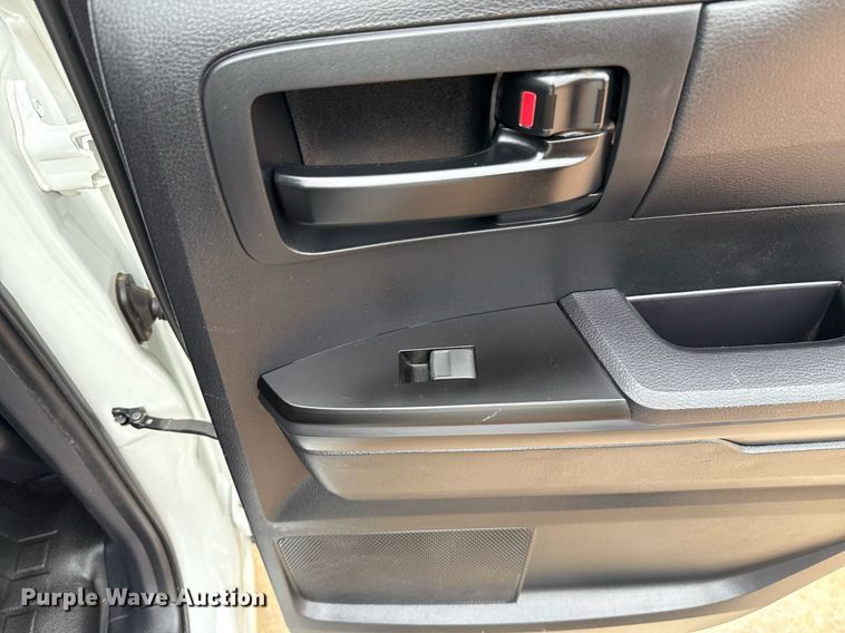 image for item EJ4679 2019 Toyota Tundra Double Cab pickup truck