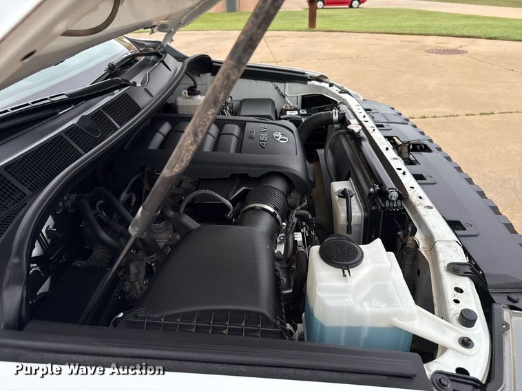 image for item EJ4679 2019 Toyota Tundra Double Cab pickup truck