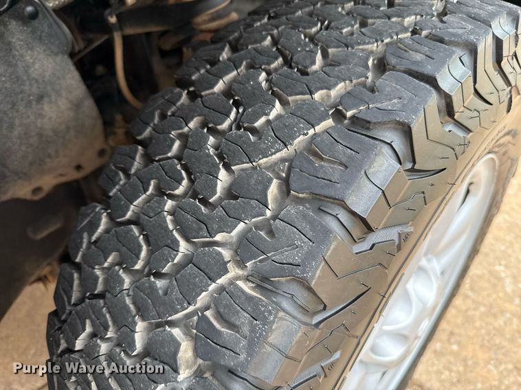 image for item EJ4679 2019 Toyota Tundra Double Cab pickup truck