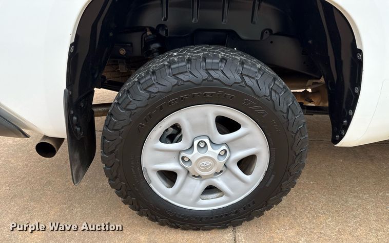 image for item EJ4679 2019 Toyota Tundra Double Cab pickup truck