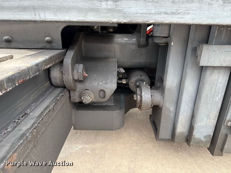 image for item EJ4681 2016 CombiLift C8000 forklift