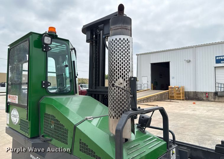 image for item EJ4681 2016 CombiLift C8000 forklift