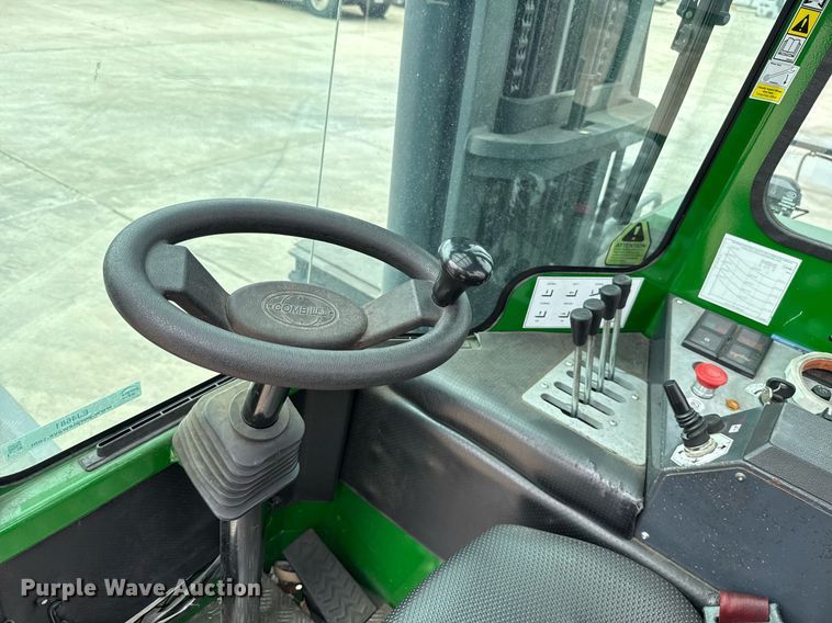 image for item EJ4681 2016 CombiLift C8000 forklift