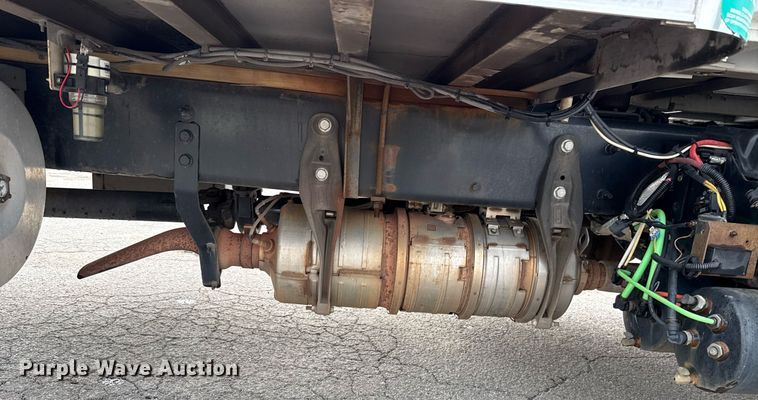 image for item EJ4683 2018 International 4300 SBA refrigerated truck