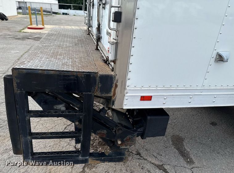 image for item EJ4683 2018 International 4300 SBA refrigerated truck