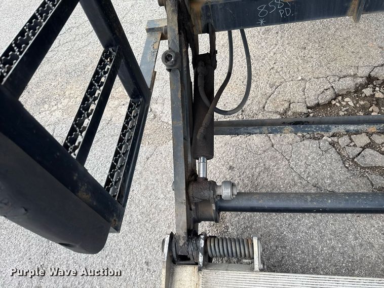 image for item EJ4683 2018 International 4300 SBA refrigerated truck