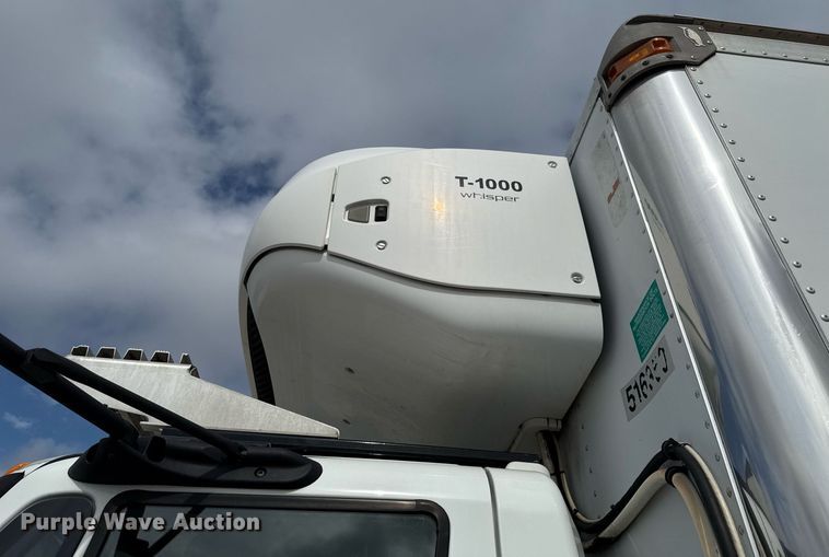 image for item EJ4683 2018 International 4300 SBA refrigerated truck