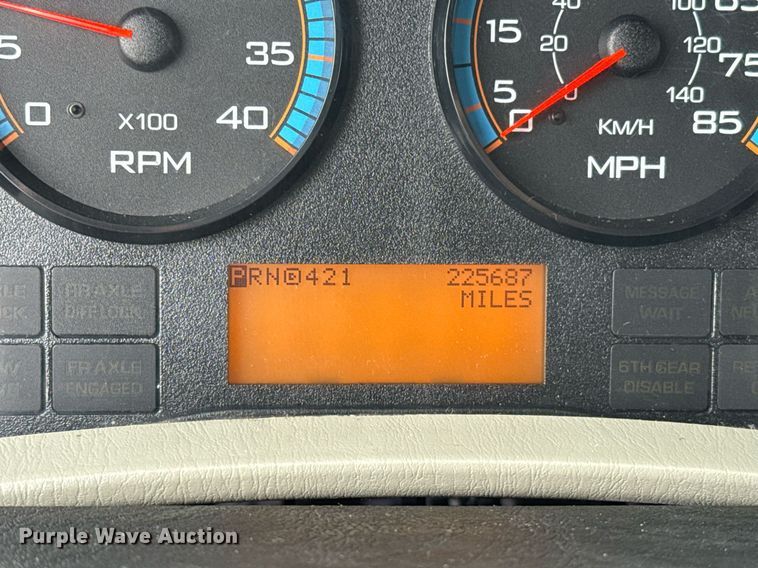 image for item EJ4683 2018 International 4300 SBA refrigerated truck