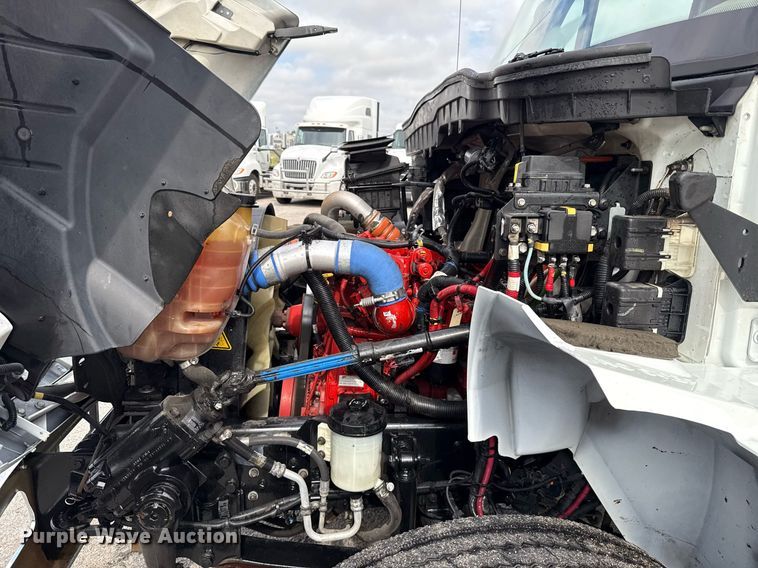 image for item EJ4683 2018 International 4300 SBA refrigerated truck