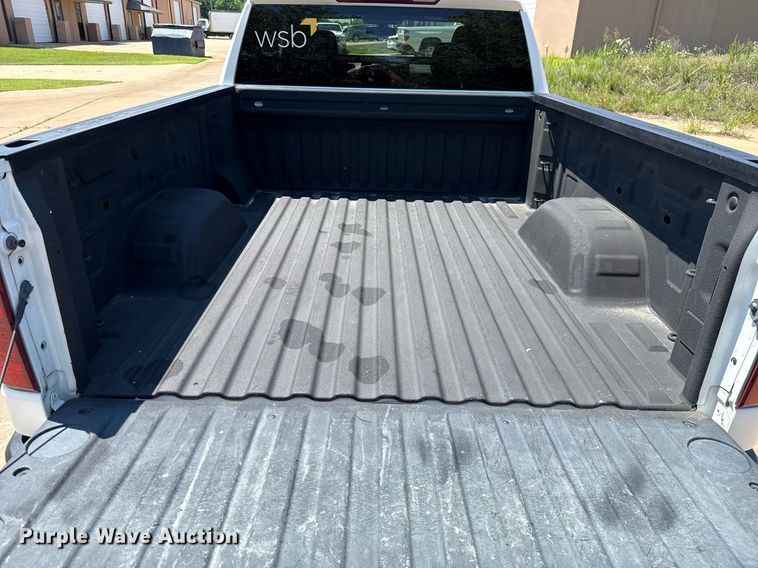 image for item EJ4687 2019 Chevrolet Silverado 1500 Double Cab pickup truck