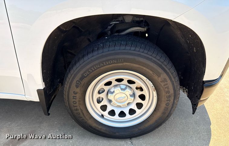 image for item EJ4687 2019 Chevrolet Silverado 1500 Double Cab pickup truck