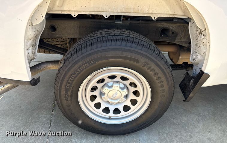 image for item EJ4687 2019 Chevrolet Silverado 1500 Double Cab pickup truck