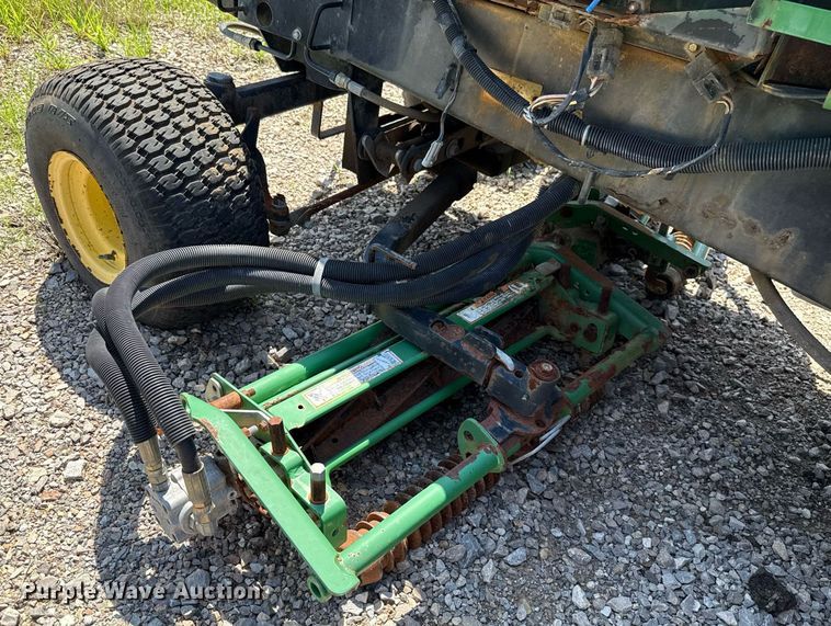 image for item EJ4728 John Deere 3215A reel mower