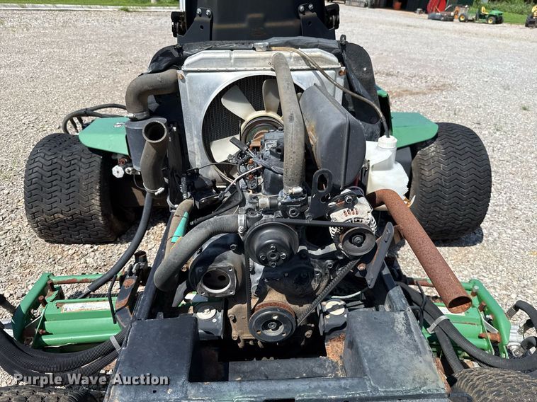 image for item EJ4728 John Deere 3215A reel mower