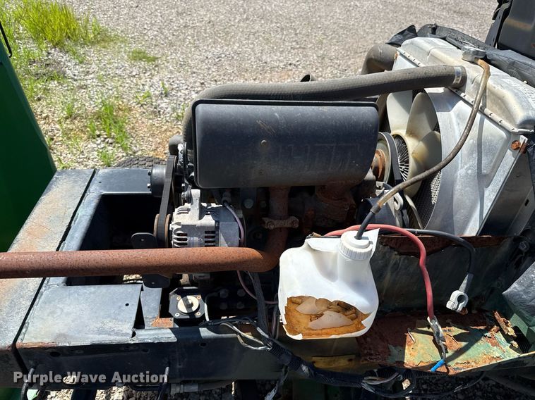 image for item EJ4728 John Deere 3215A reel mower