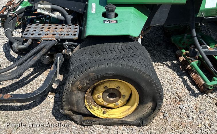 image for item EJ4728 John Deere 3215A reel mower