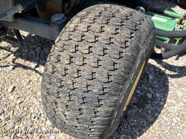 image for item EJ4728 John Deere 3215A reel mower