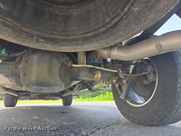 image for item EJ7568 2022 Ford F150 XLT SuperCrew pickup truck