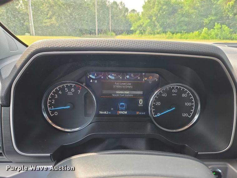 image for item EJ7568 2022 Ford F150 XLT SuperCrew pickup truck