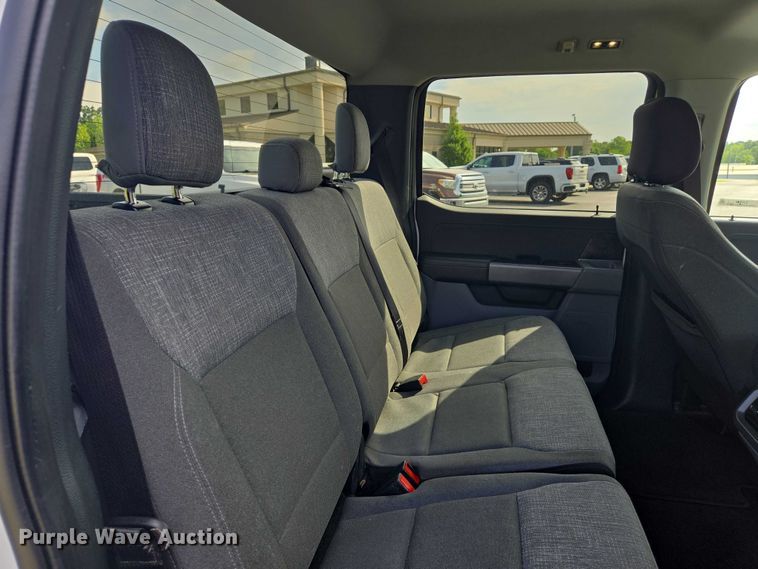 image for item EJ7568 2022 Ford F150 XLT SuperCrew pickup truck