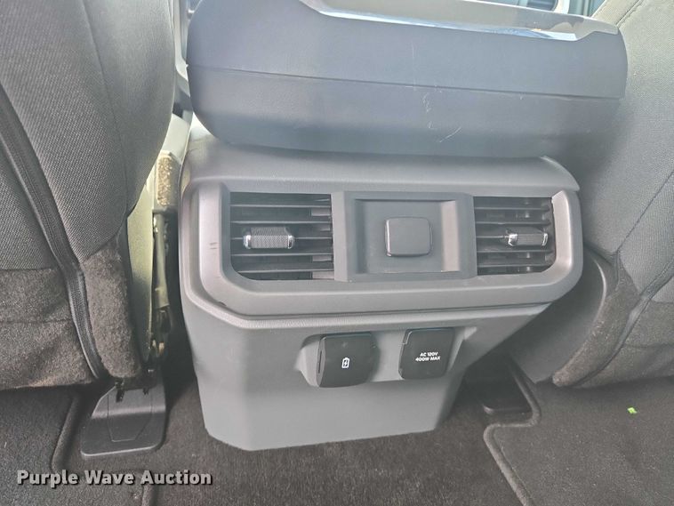 image for item EJ7568 2022 Ford F150 XLT SuperCrew pickup truck